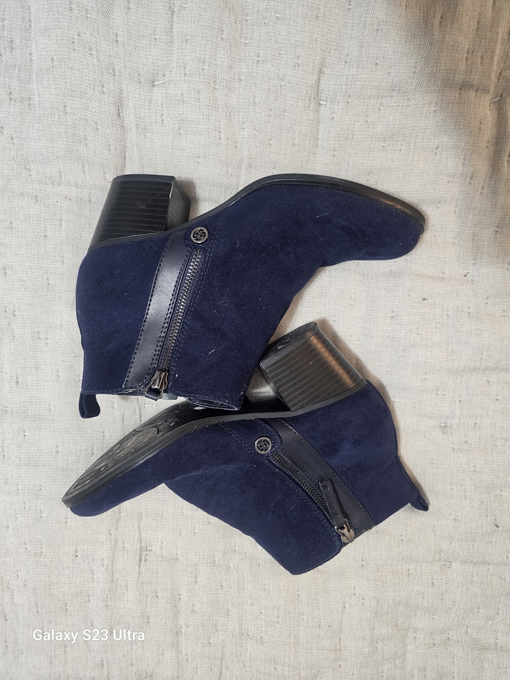 Liz Claiborne Navy Suede Ankle Booties with Block Heel